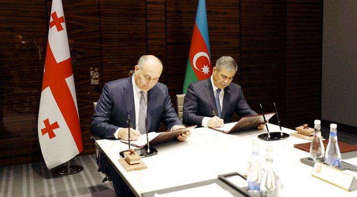  Defense Ministries of Azerbaijan, Georgia sign bilateral military cooperation plan 