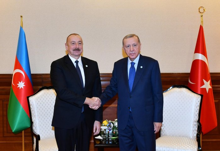       Astanada İlham Əliyevin Ərdoğan ilə görüşü olub - Yenilənib     
