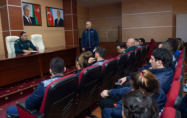    Hərbçilərin dünya çempionatında iştirak edəcək güləşçilərin    SİYAHISI     
   