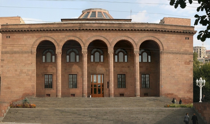 Ermənistanın Milli Elmlər Akademiyasında cəsəd aşkarlanıb