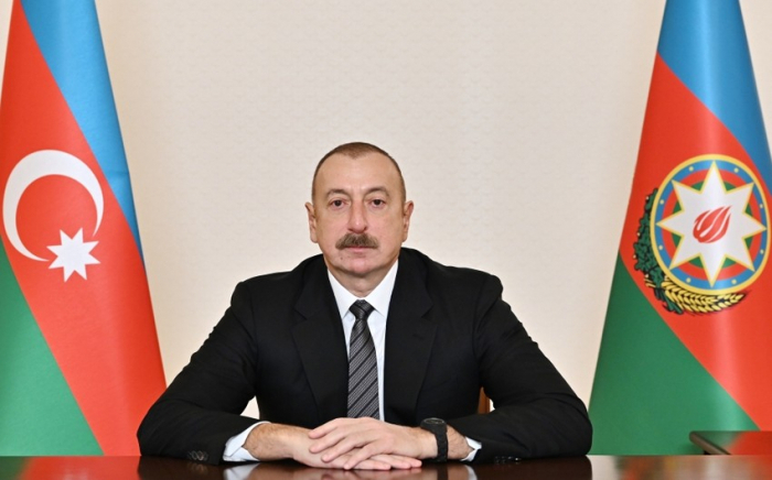  Ilham Aliyev está de visita en los Emiratos Árabes Unidos 