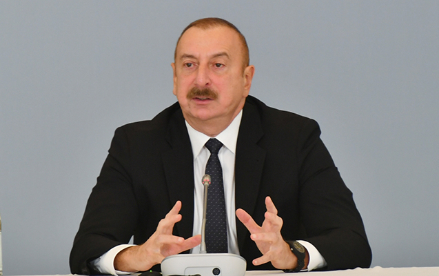   Ilham Aliyev  : "Los enfrentamientos sangrientos se han generalizado" 