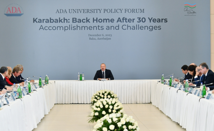 Ilham Aliyev asiste al foro titulado "Karabaj: De regreso a casa después de 30 años. Logros y desafíos" - EN VIVO