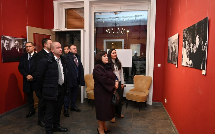   Sahiba Gafarova reiste zu einem offiziellen Besuch nach Deutschland   - FOTOS    