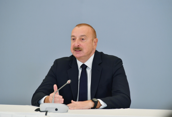     Aserbaidschanischer Präsident:   Als wir unsere Souveränität wiederherstellten, wurde eine große Anzahl armenischer Militärangehöriger in Karabach stationiert  