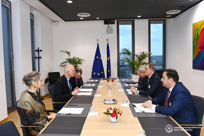 FM Jeyhun Bayramov discusses Azerbaijan-Armenia normalization of ties with EU Council