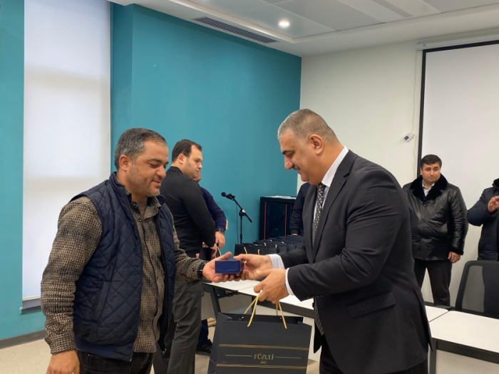   25 weitere Familien, die in die aserbaidschanische Stadt Füzuli umgesiedelt wurden, erhalten Hausschlüssel  