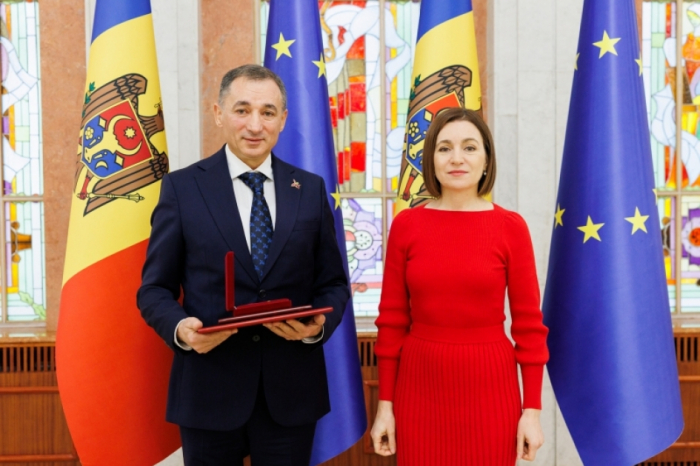 Moldovan President awards “Order of Honor” to Azerbaijani ambassador