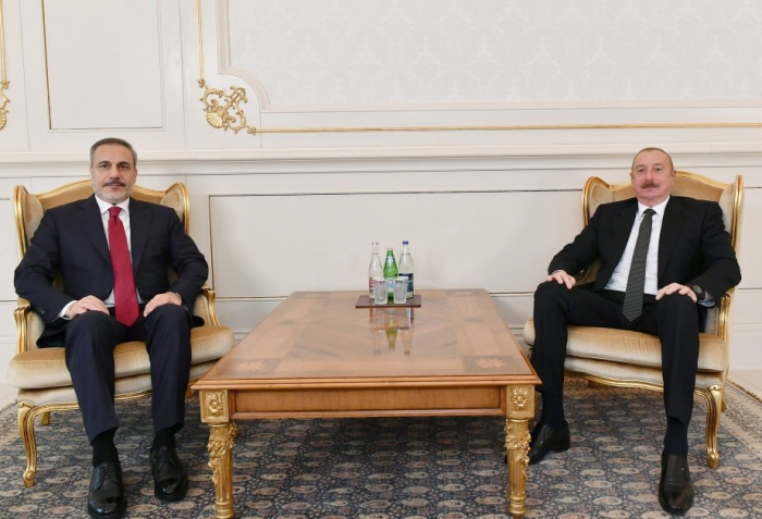  President Ilham Aliyev receives Turkish FM 