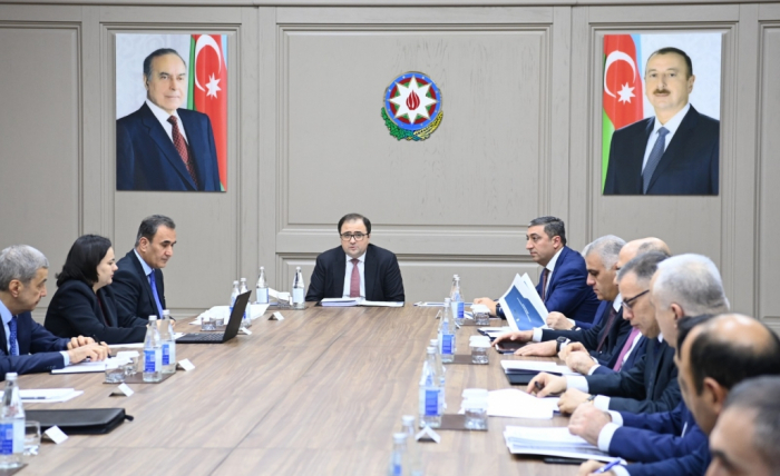  El Grupo de Trabajo del Gabinete de Ministros de Azerbaiyán examina la supervisión de la inflación y los precios 