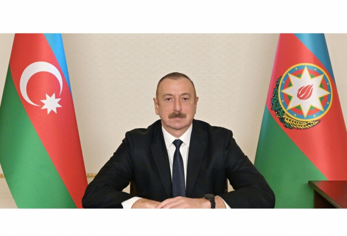  El Presidente de Azerbaiyán felicita al Emir de Qatar 