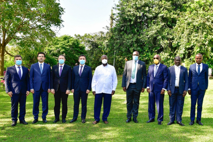 Se celebraron consultas entre los Ministerios de Asuntos Exteriores de Azerbaiyán y Uganda