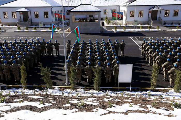  Azerbaijani defense minister meets with military personnel serving in liberated territories - VIDEO