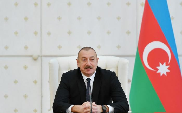  Präsident Ilham Aliyev hielt eine Rede im Chankendi-Stadion 
