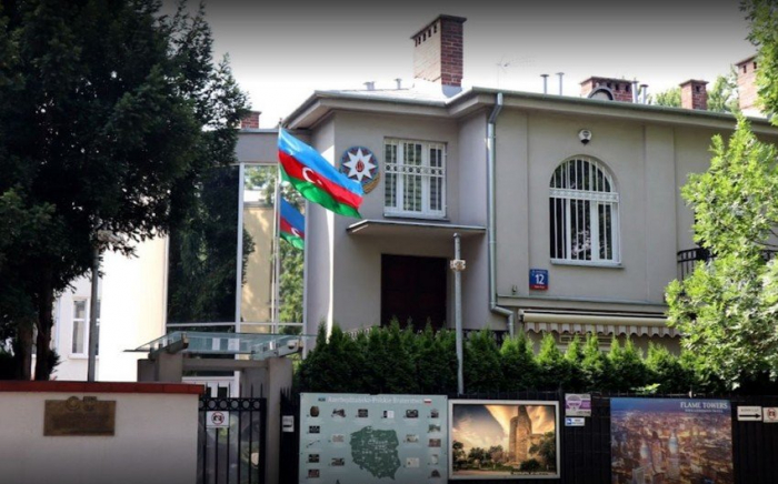 Azerbaijani embassy in Poland turns to co-patriots for looming presidential polls