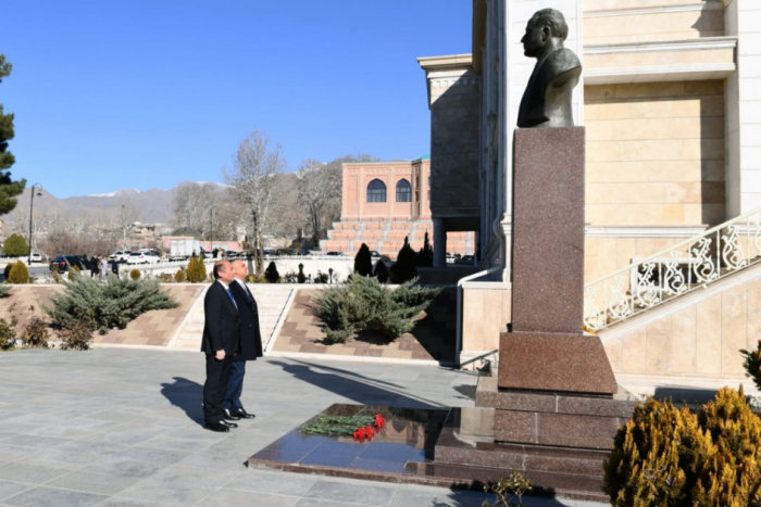    Prezidentin səlahiyyətli nümayəndəsi Ordubadda sakinlərlə görüşüb  
   