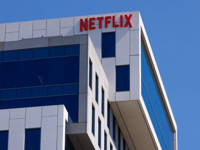 Netflix devrait dépasser Disney+ sur les recettes publicitaires en 2024 - étude aux Etats-Unis