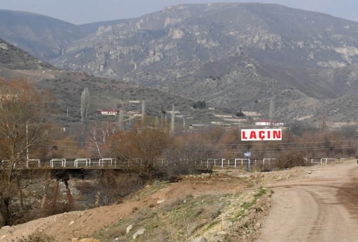       Laçının işğaldan azad edilməsindən üç il ötür      