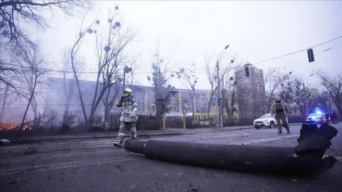 Au moins quatre blessés dans une frappe aérienne russe sur Kiev