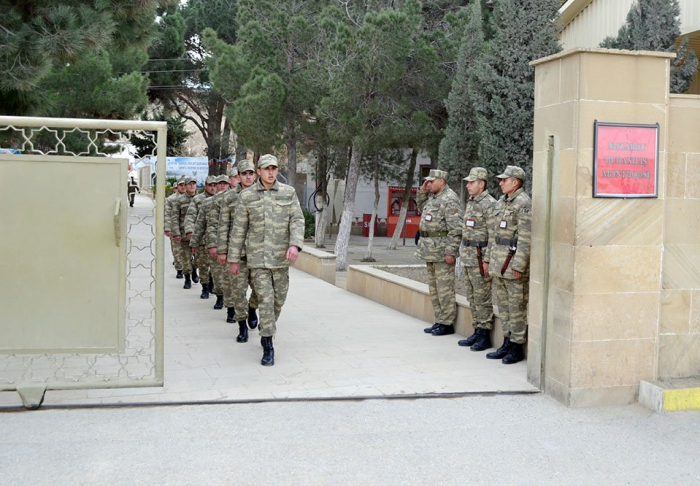 Azerbaijani servicemen completing active military service discharged