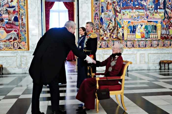   Aserbaidschanischer Botschafter nimmt an Empfang der dänischen Königin Margrethe II. teil  