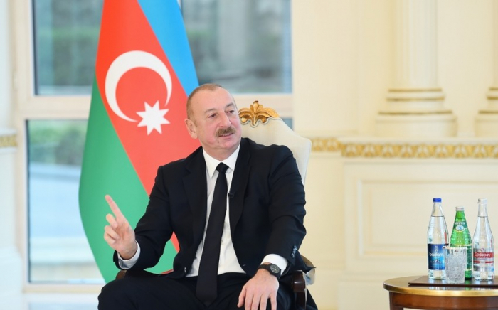   Ilham Aliyev gab die Namen der Menschen bekannt, mit denen er während des Zweiten Karabach-Krieges am häufigsten telefonierte  