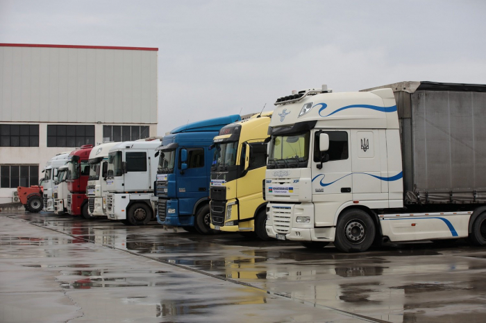     Azerbaijan sends another batch of humanitarian aid to Ukraine     