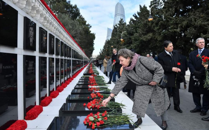 Latviya səfirliyi Azərbaycana başsağlığı verib.  
  
