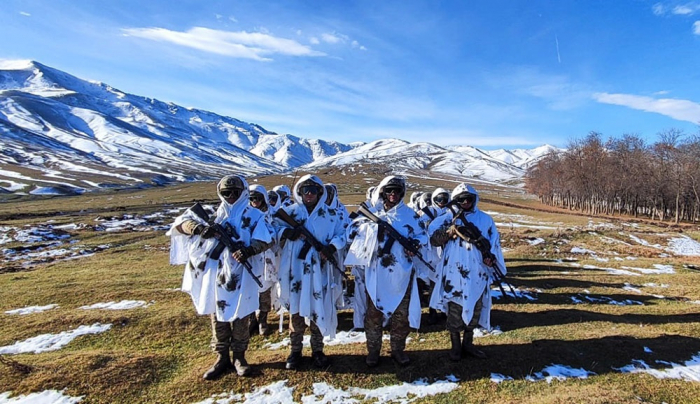  Azerbaijani army’s commando units conduct tactical-special exercises 