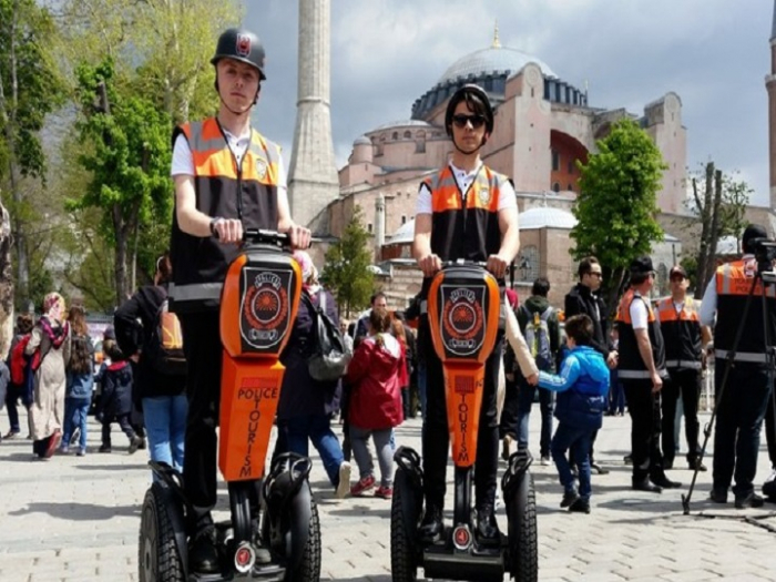    Azərbaycanda turizm polisinin yaradılması təklif edilib   