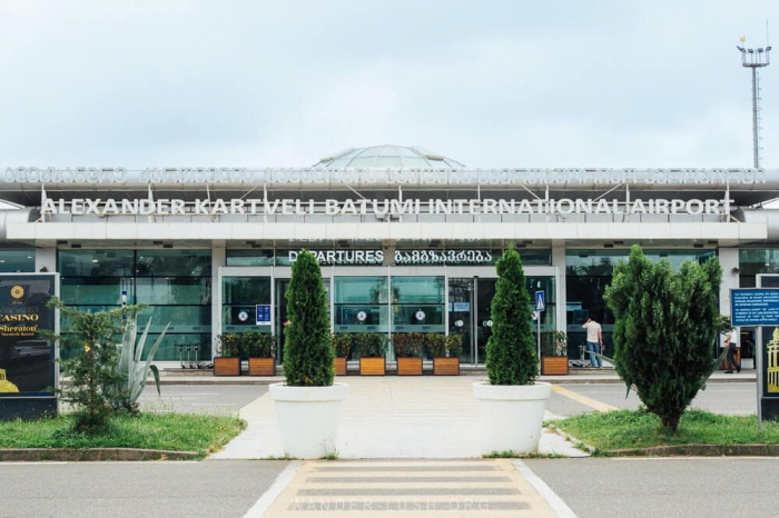 Batumi-İstanbul reysi bomba xəbərinə görə təxirə salınıb