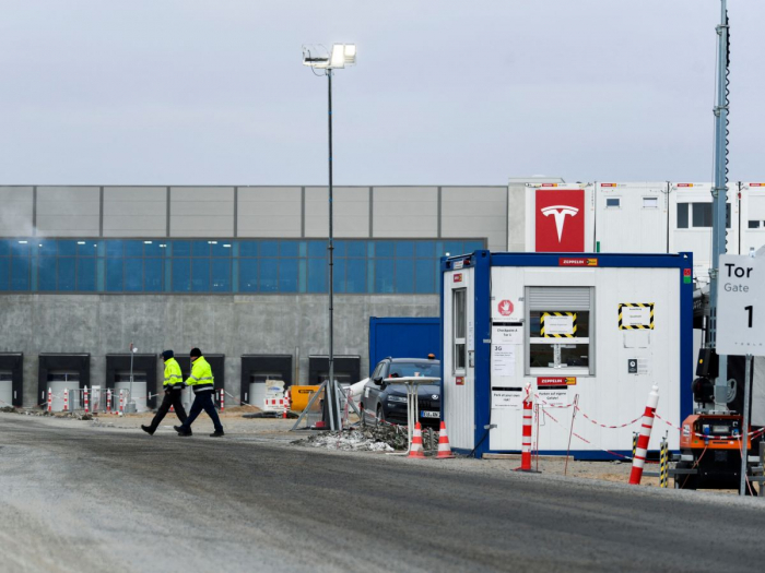 Tesla va suspendre sa production à Berlin du fait d