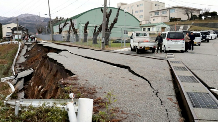  Japon : le centre du pays touché par 155 séismes, le bilan s’alourdit à 30 morts 