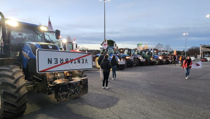 France/Colère des agriculteurs et des taxis : la tension monte d