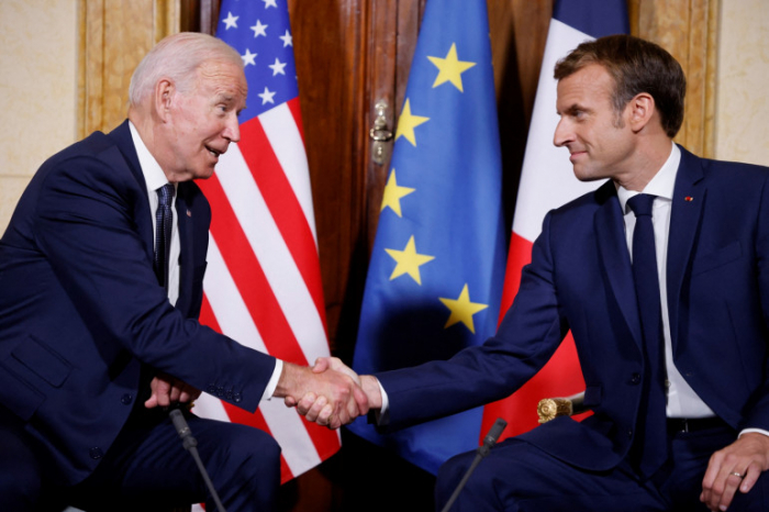 Emmanuel Macron et Joe Biden discutent de l