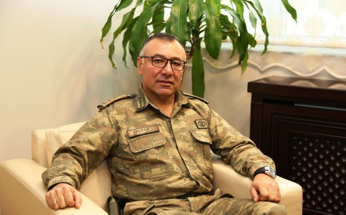     Türkischer General:   Regelmäßige Treffen mit hochrangigen Militärangehörigen Aserbaidschans nehmen zu  