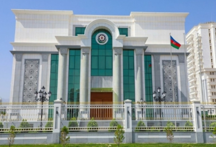 Azerbaijani embassy in Turkmenistan sets up polling station