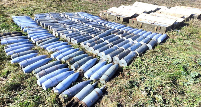   Artilleriegeschosse in Chodschali gefunden  