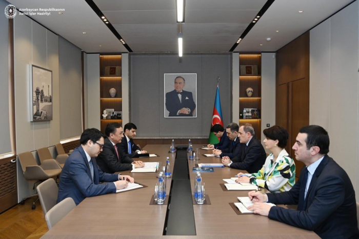 Azerbaijani Foreign Minister holds dicussions with Secretary General of SCO