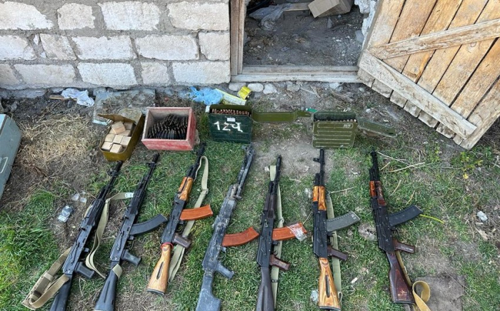   Munition im Keller eines Hauses im befreiten Aghdam gefunden  