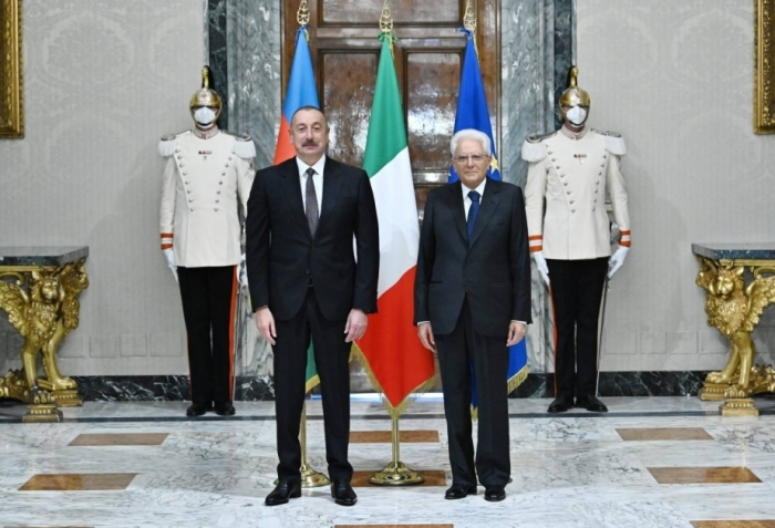 Sergio Mattarella félicite le président azerbaïdjanais pour sa victoire éclatante à la présidentielle 