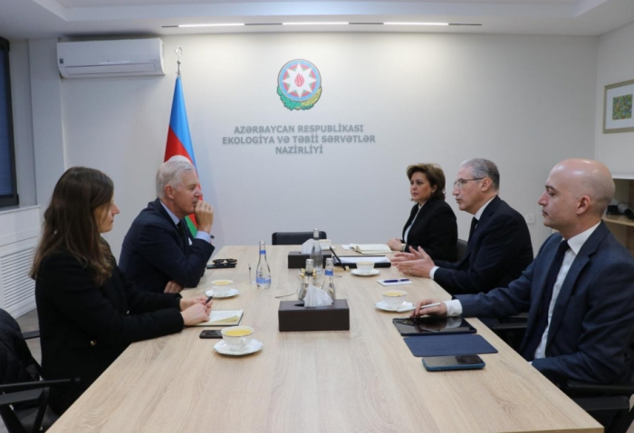 Mukhtar Babayev aborda los preparativos para la COP29 con el Secretario General de la Cámara de Comercio Internacional