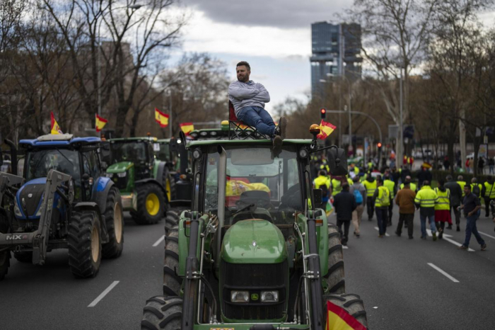   Spanische Bauern veranstalteten eine Aktion an der französischen Grenze  