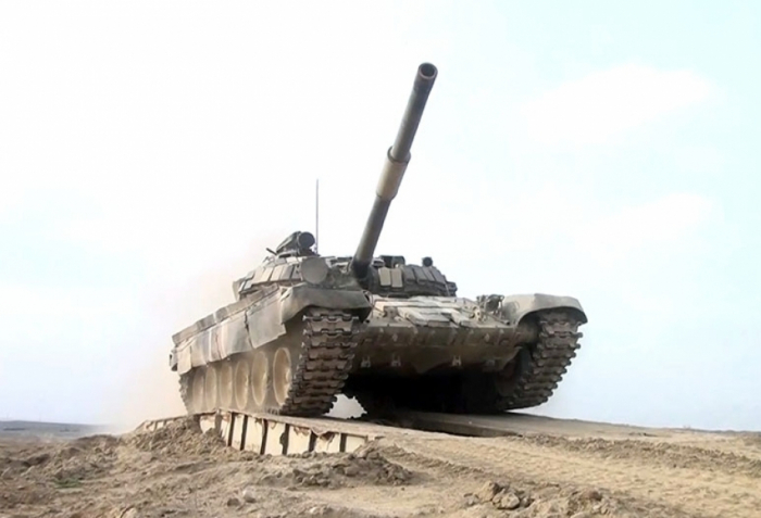  Azerbaijani army’s tank and combat vehicle crews undergo training -  VIDEO  