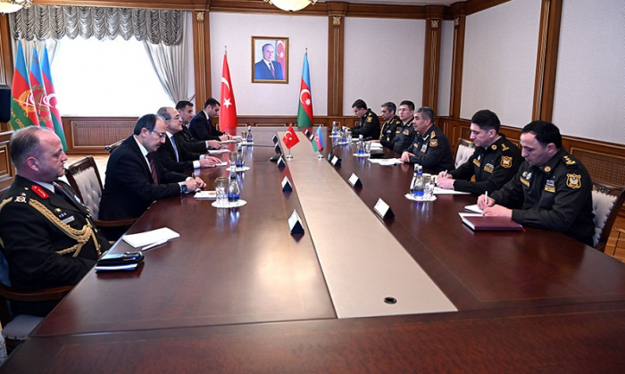  Azerbaijan, Türkiye discuss regional military co-op, security issues 