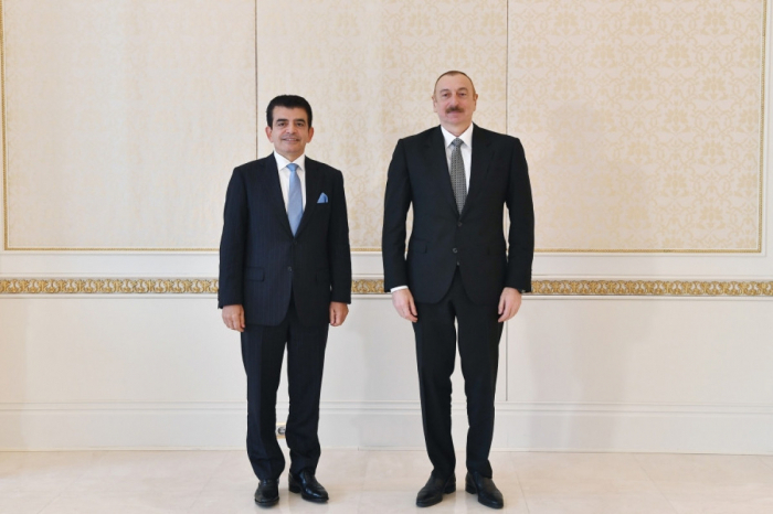  El director general de ICESCO congratuló a Ilham Aliyev 