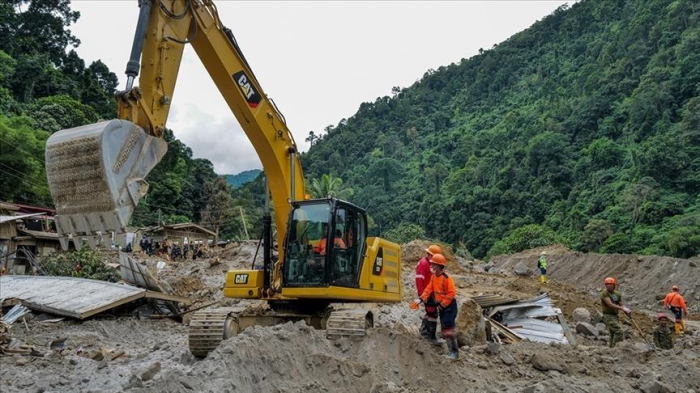 Un glissement de terrain fait au moins 54 morts aux Philippines