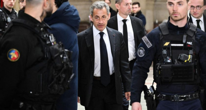   France/Affaire Bygmalion : Nicolas Sarkozy condamné en appel à un an de prison, dont six mois avec sursis  