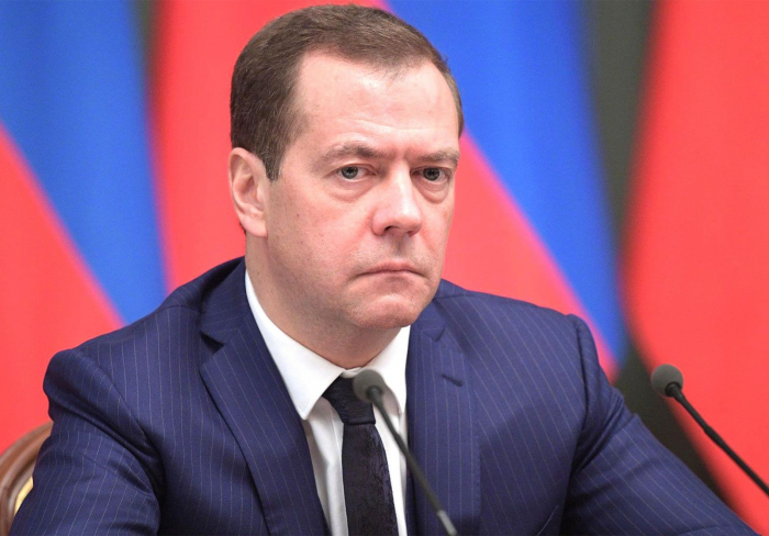 Medvedev İlham Əliyevə təbrik məktubu göndərib