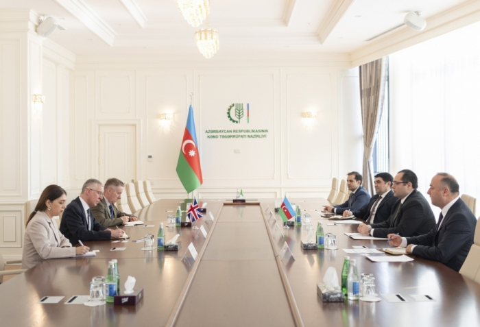  Aserbaidschan und Großbritannien diskutieren über die Einrichtung einer Arbeitsgruppe für Landwirtschaft 